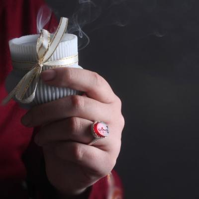 انگشتر عقیق قرمز حکاکی یاحسین زنانه کد 1372