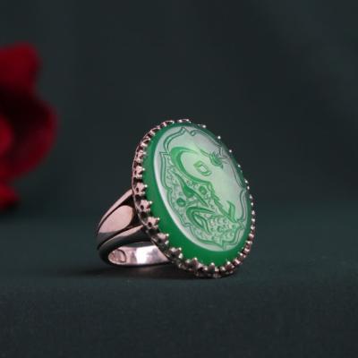 انگشتر عقیق سبز اصل با رکاب پا اردکی و حکاکی "حسن جانم" کد 2085