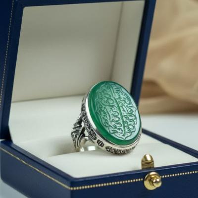 انگشتر نقره باسنگ عقیق سبزحکاکی رزق و روزی کد 1578