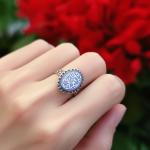 انگشتر نقره باسنگ عقیق سوسنی حکاکی یاحیدر و یافاطمه کد ۱۶۰۹