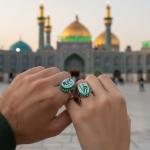ست انگشتر زوج نقره‌ای "پیمان آسمانی" – عقیق سبز با حکاکی بی‌نظیر "علی و زهرا" کد 4218