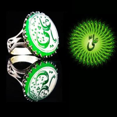 خرید انگشتر عقیق سبز خطی با نقش «یا علی»؛ نماد قدرت و ولایت کد 4229