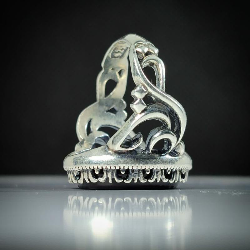 انگشتر عقیق مشکی مردانه حکاکی یا زهرا (س)؛ نگینی از جنس ارادت و اصالت کد 5205