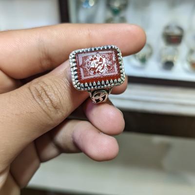 خرید انگشتر عقیق قرمز حکاکی یا رقیه (س)؛ رکاب خاص مدل رهبری کد 2380
